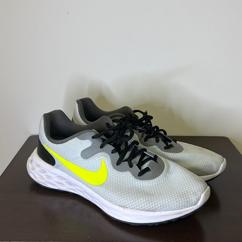 Nike Revolution 6 Next Nature